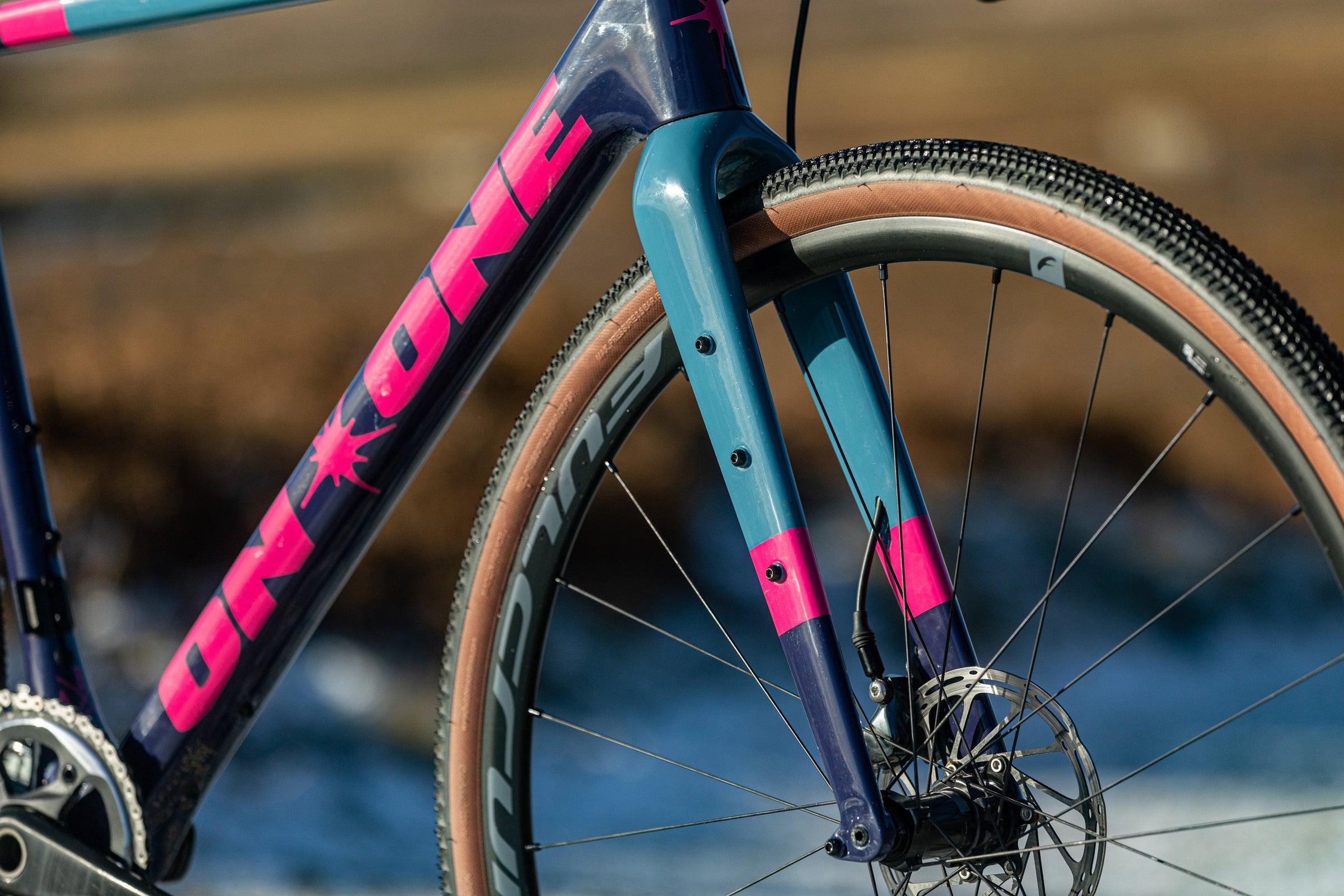 Carbon Gravel Bikes