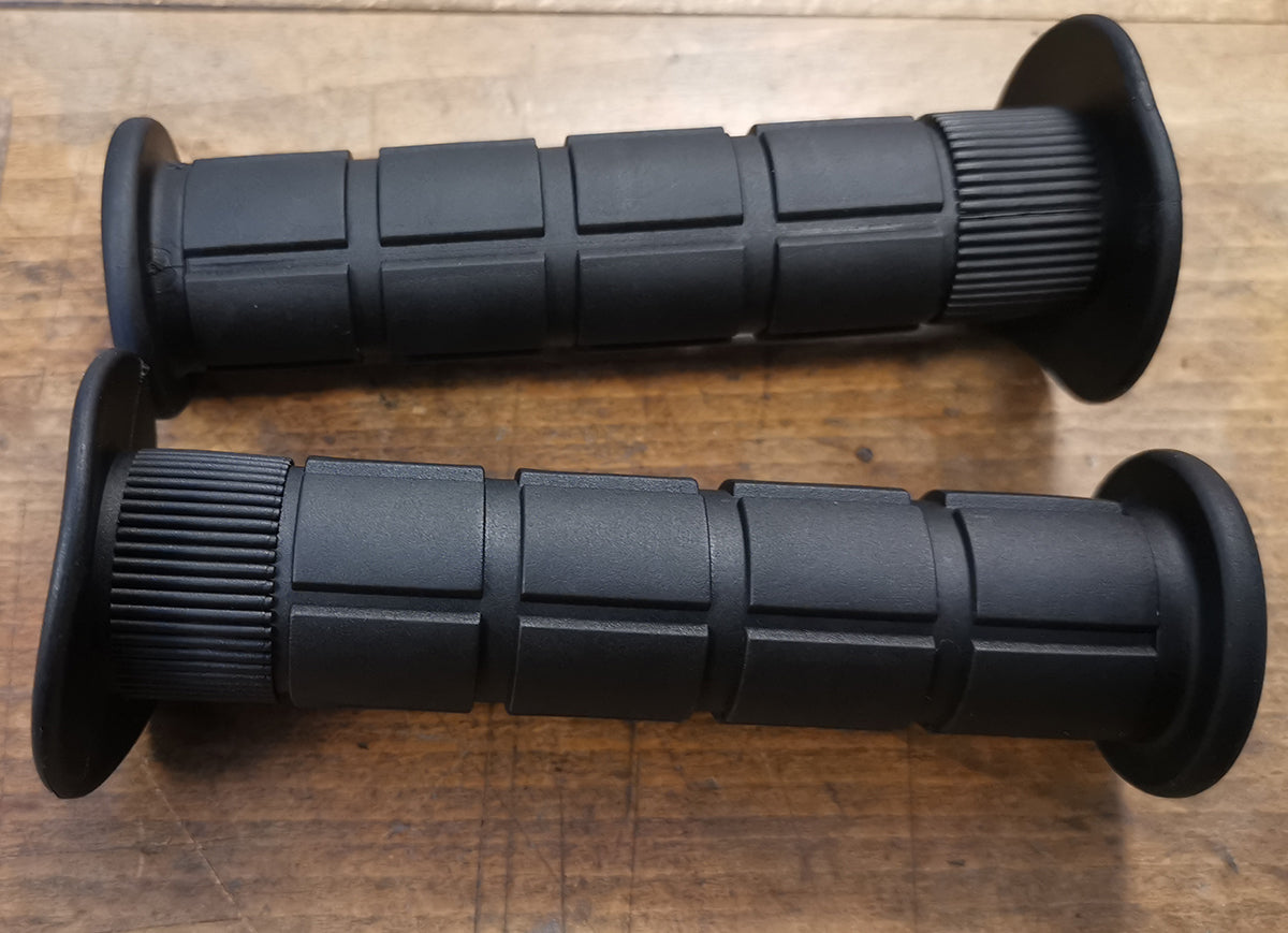 On-One Love It Grip / Black