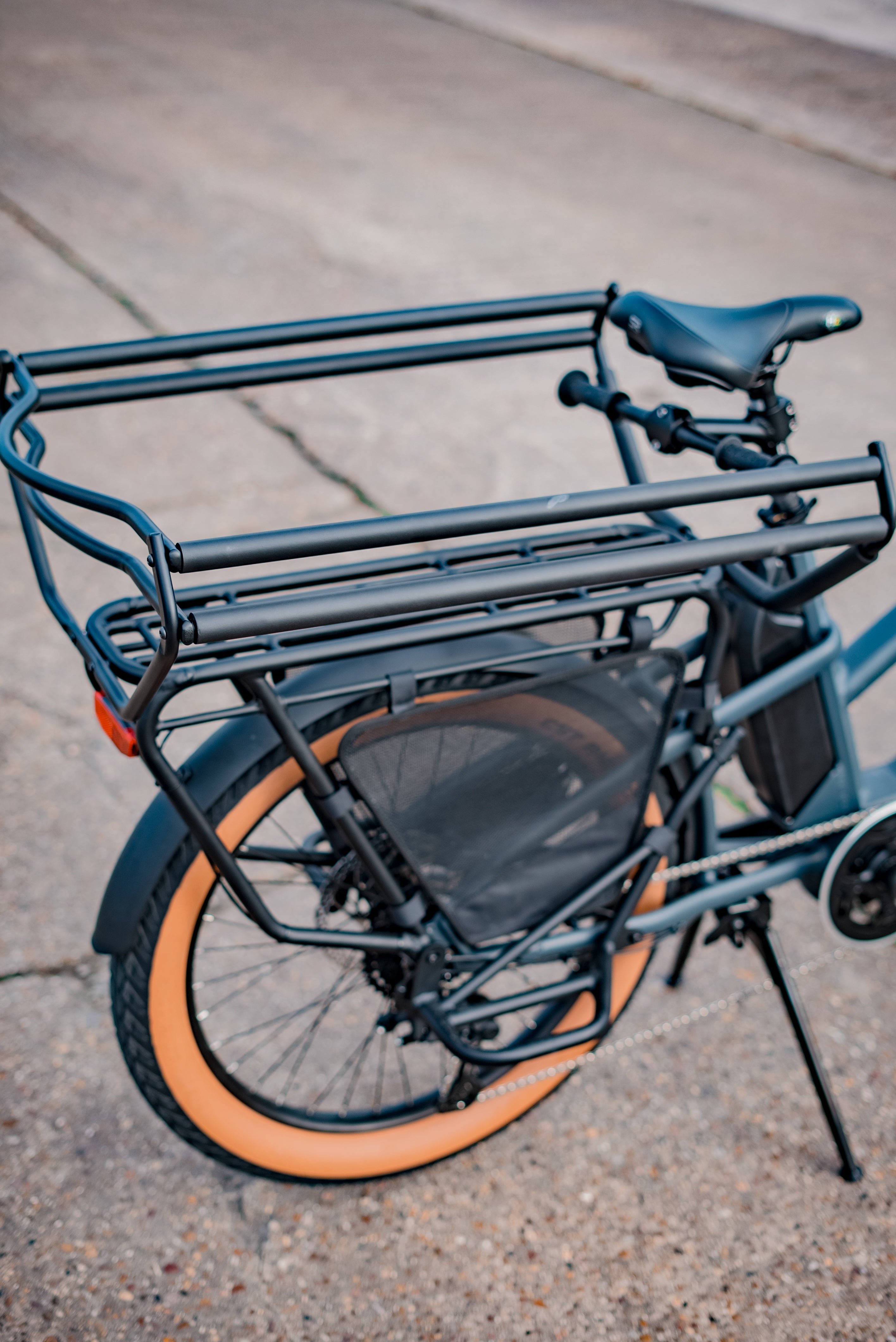 Planet X Mass Transit Cargo Handrail