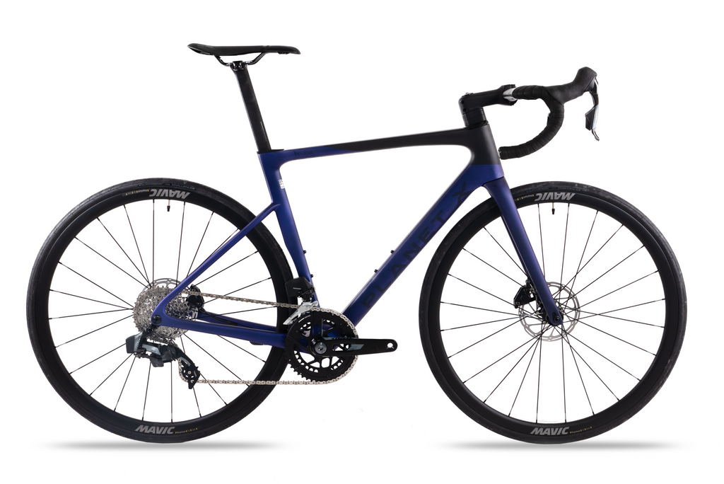 gravel bike bis 130 kg Planet X EC-130 SRAM Rival AXS E1 Road Bike