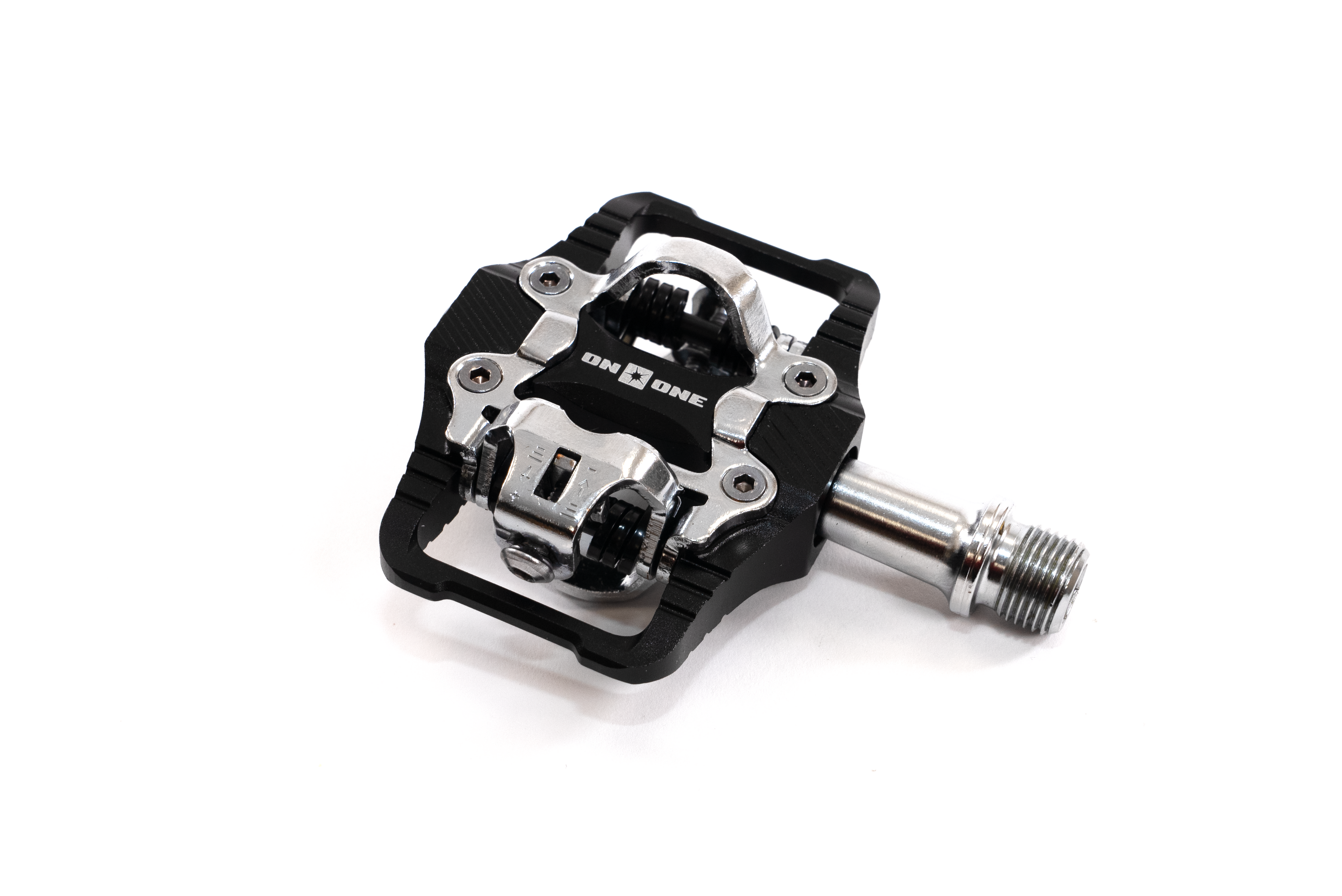 On-One Single Track SPD Compatible Caged Pedal