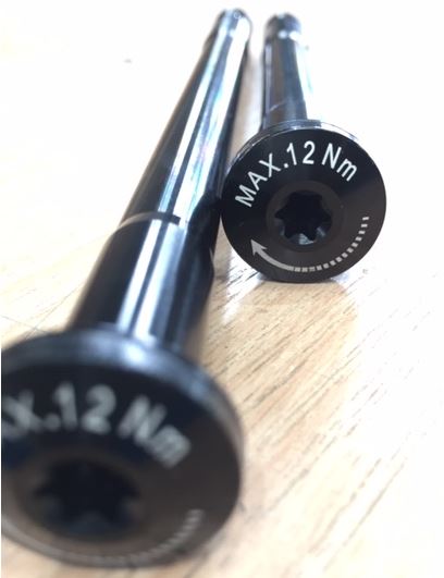 Jobsworth Torx 40 Thru Axle-Planet X